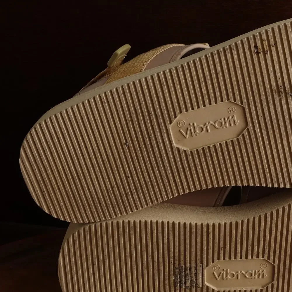 Suicoke Sandals Mens Size 12 Beige BITA-V Sport Split Toe Vibram Casual Shoes